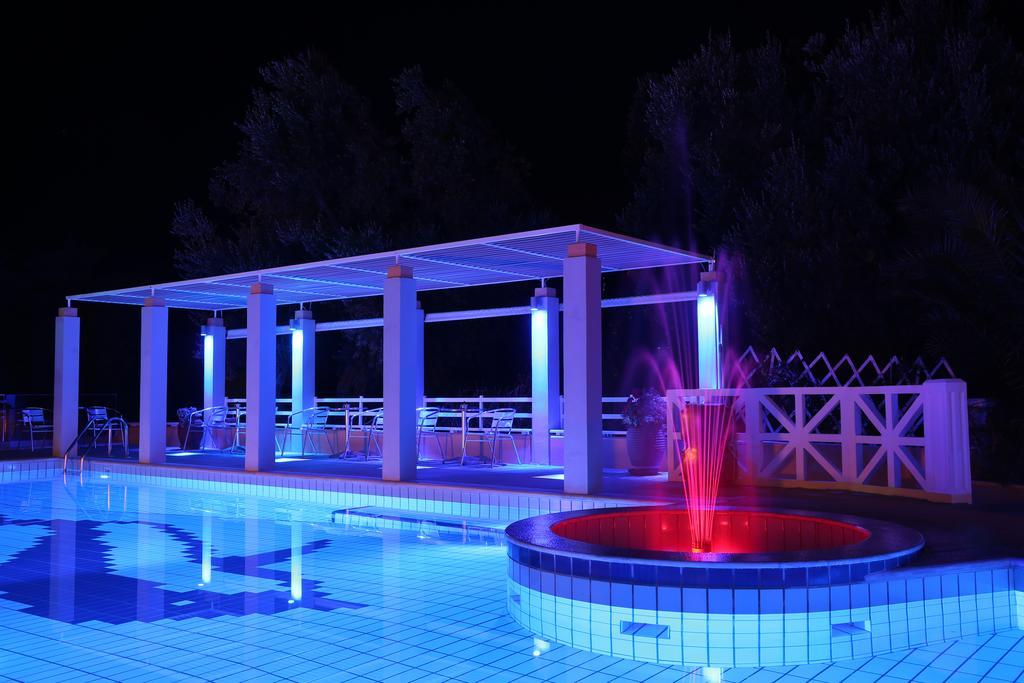 Sea Sun Aparthotel Plomari ภายนอก รูปภาพ
