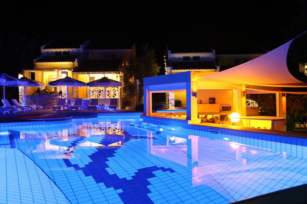 Sea Sun Aparthotel Plomari ภายนอก รูปภาพ