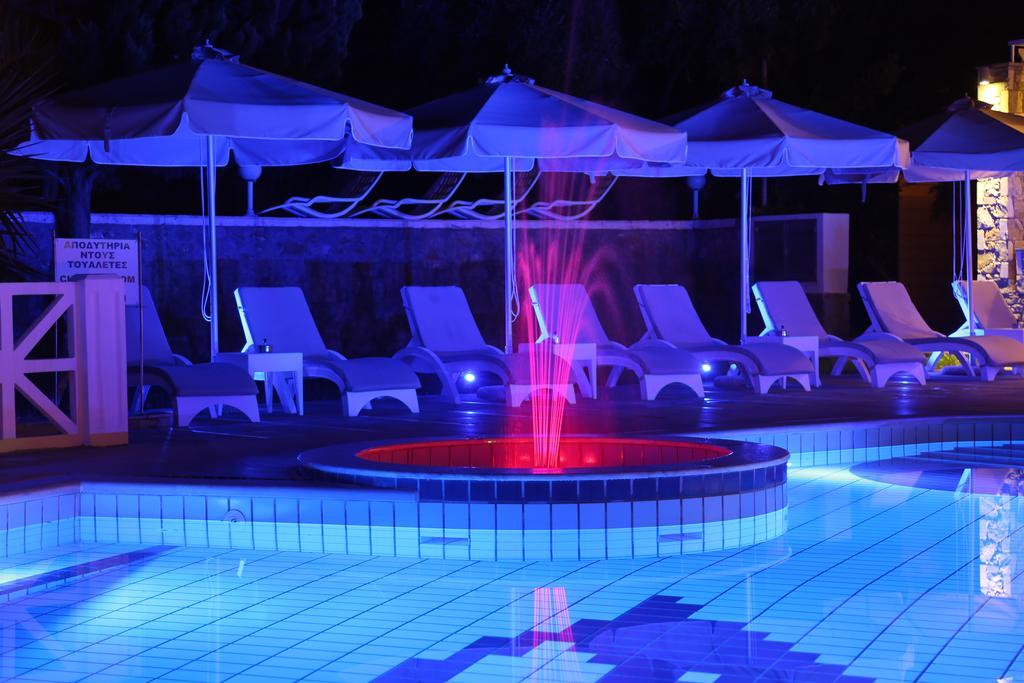 Sea Sun Aparthotel Plomari ภายนอก รูปภาพ