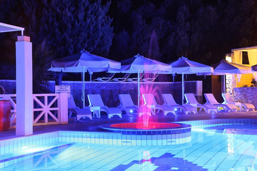 Sea Sun Aparthotel Plomari ภายนอก รูปภาพ