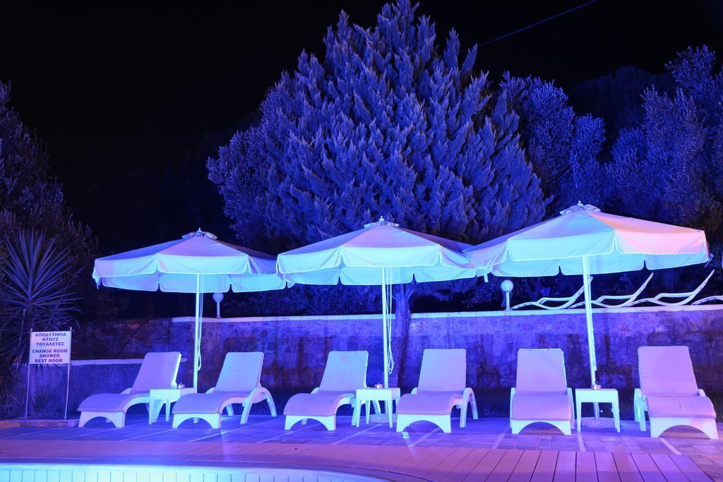 Sea Sun Aparthotel Plomari ภายนอก รูปภาพ