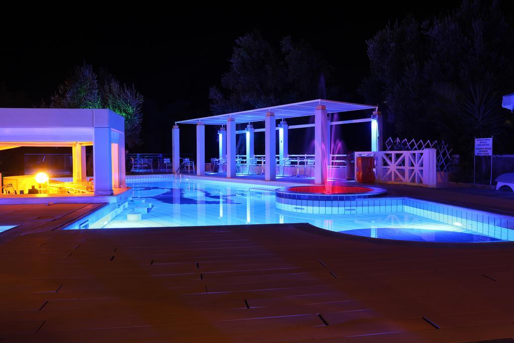 Sea Sun Aparthotel Plomari ภายนอก รูปภาพ