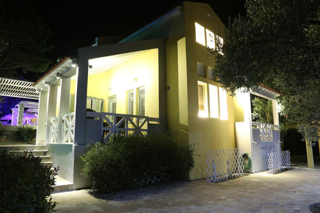 Sea Sun Aparthotel Plomari ภายนอก รูปภาพ