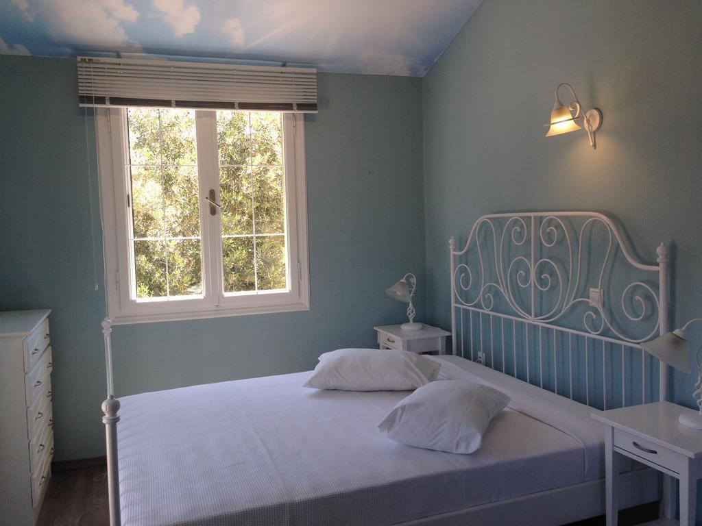 Sea Sun Aparthotel Plomari ภายนอก รูปภาพ
