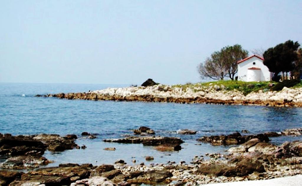 Sea Sun Aparthotel Plomari ภายนอก รูปภาพ
